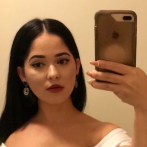 Meet your Posher, Glorimar